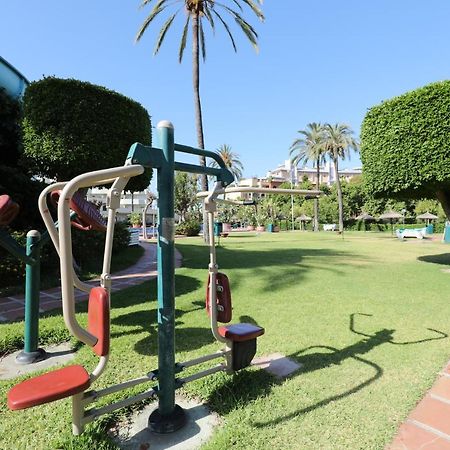 074 - Fabulous Sea View Apartment In Benal Beach Complex Benalmádena Exteriör bild