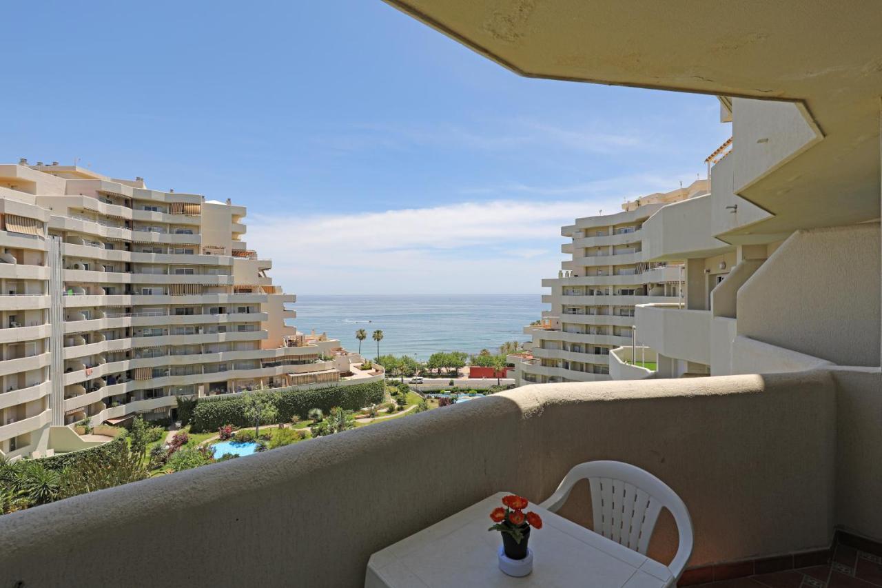 074 - Fabulous Sea View Apartment In Benal Beach Complex Benalmádena Exteriör bild