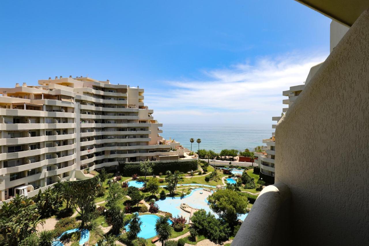 074 - Fabulous Sea View Apartment In Benal Beach Complex Benalmádena Exteriör bild