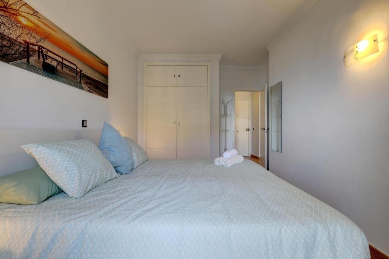 074 - Fabulous Sea View Apartment In Benal Beach Complex Benalmádena Exteriör bild