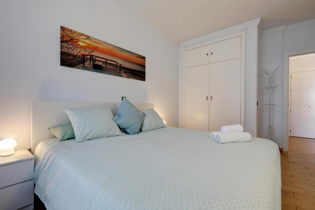 074 - Fabulous Sea View Apartment In Benal Beach Complex Benalmádena Exteriör bild